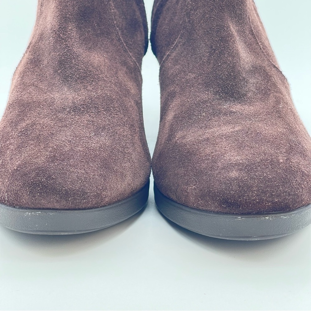 CROCS Leigh Wedge Booties Brown Synthetic Sued Side Zip Ankle Boots W10 - Picture 7 of 11